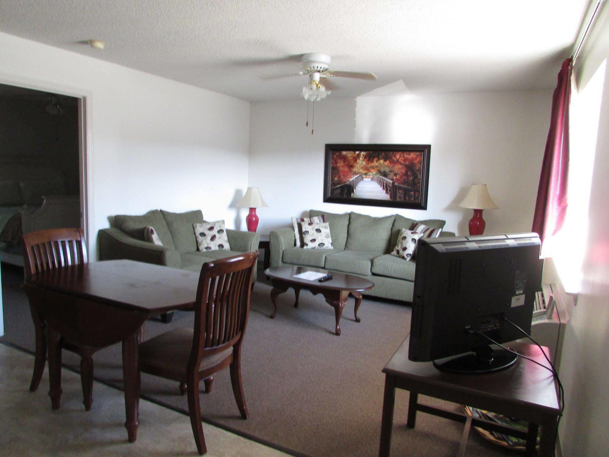 Douglas Inn & Suites, Blue Ridge, Ga المظهر الخارجي الصورة